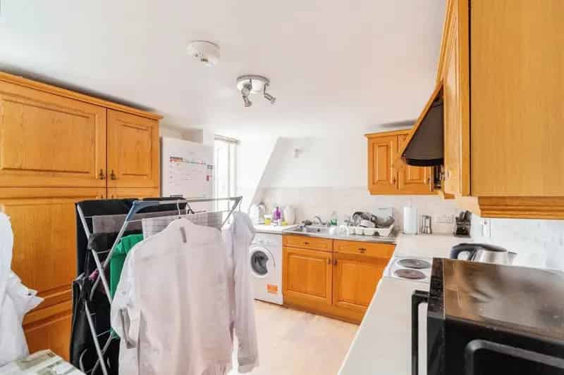 Bath City Centre Apartment Two Double Bedrooms Rooftop Views