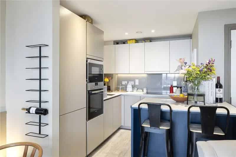 1 Bedroom Flat Apartment London - New Build Ground Floor
