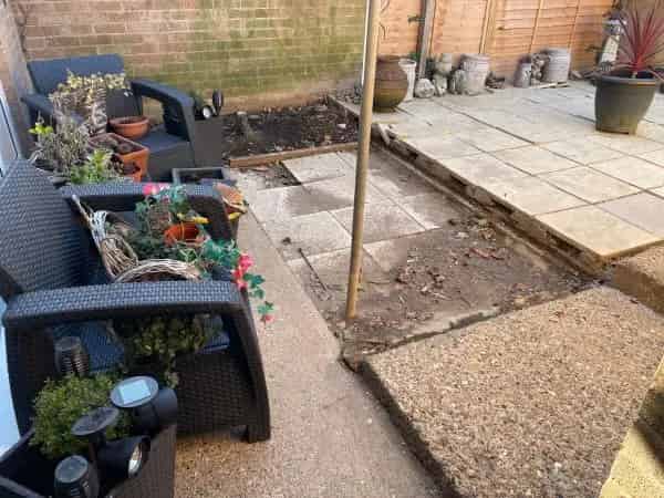 Two Bedroom Semi-Detached House Near Amenities