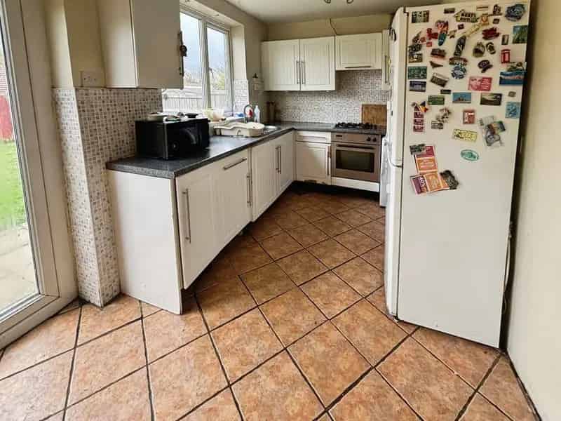 3 Bedroom Semi Detached House For Sale Cheshire CH1