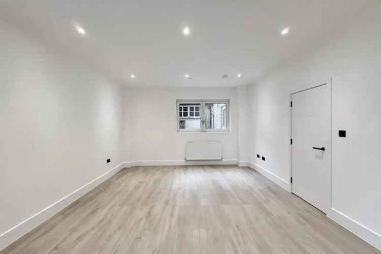 Brand New One Bedroom Apartment Near Transport Links