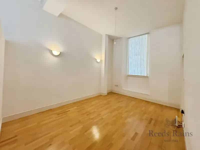 1 Bedroom Flat to Rent Liverpool L7 Modern Open Plan