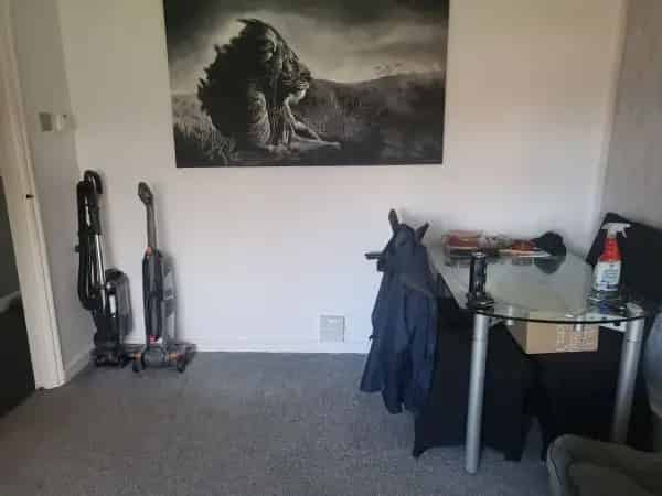 Large Ground Floor Flat Two Double Bedrooms Ample Storage Street Parking