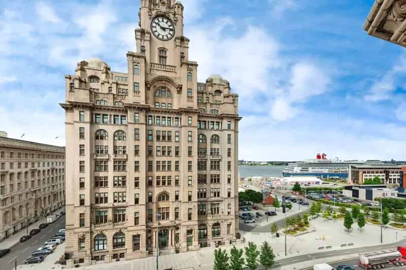 1 Bedroom Flat for Sale Liverpool City Centre Waterfront Views Allocated Parking
