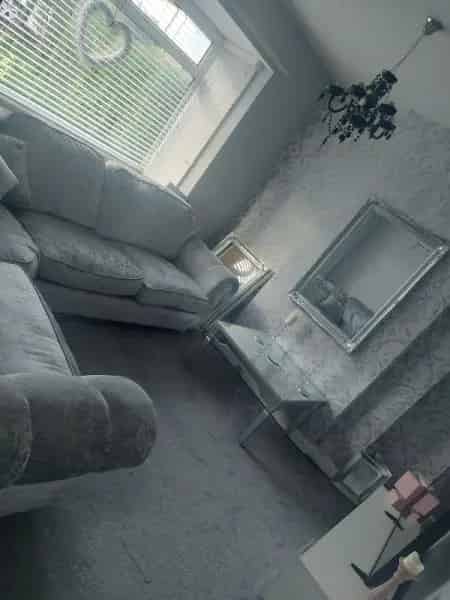 3 Bedroom House Large Garden Family Home
