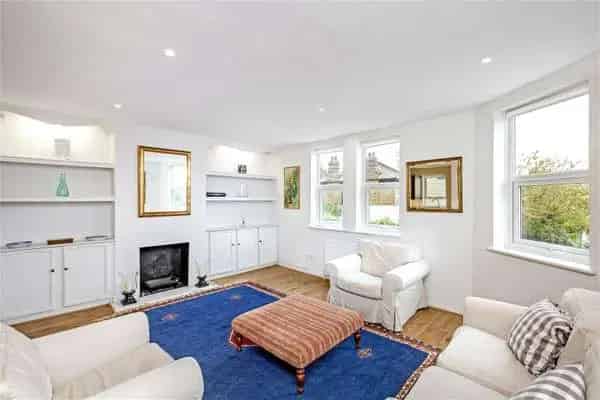 2 Bedroom Split Level Flat Battersea SW11