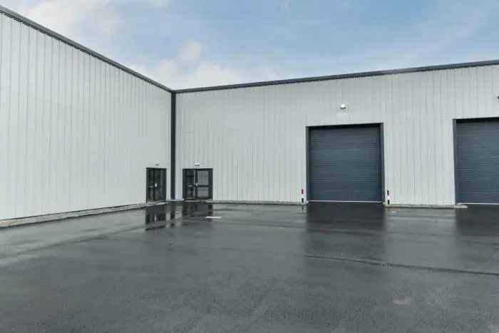 High Quality Industrial Unit 6m Eaves New Build