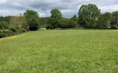 3 Bedroom Barn Conversion with Stables and Garden