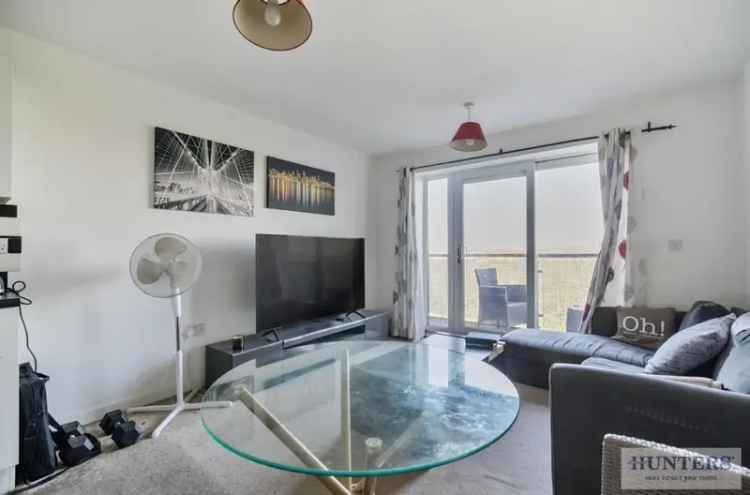 2 Bed Flat for Sale in Belvedere Park