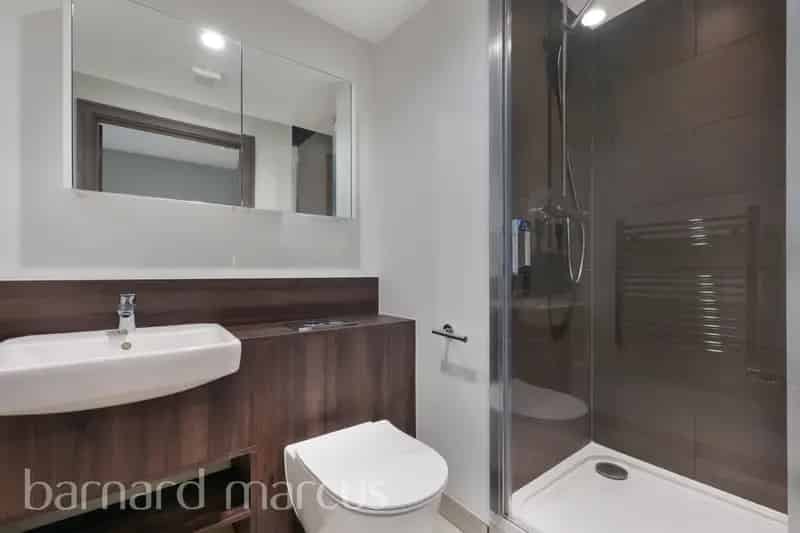 Flat For Rent , London, England