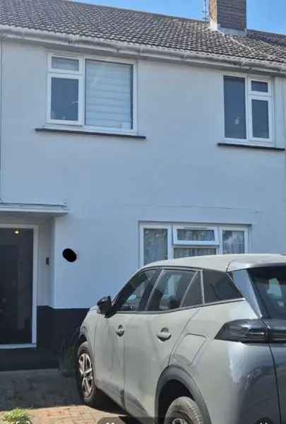 3 Bed House with Utility Room and Large Garden in Stubbington
