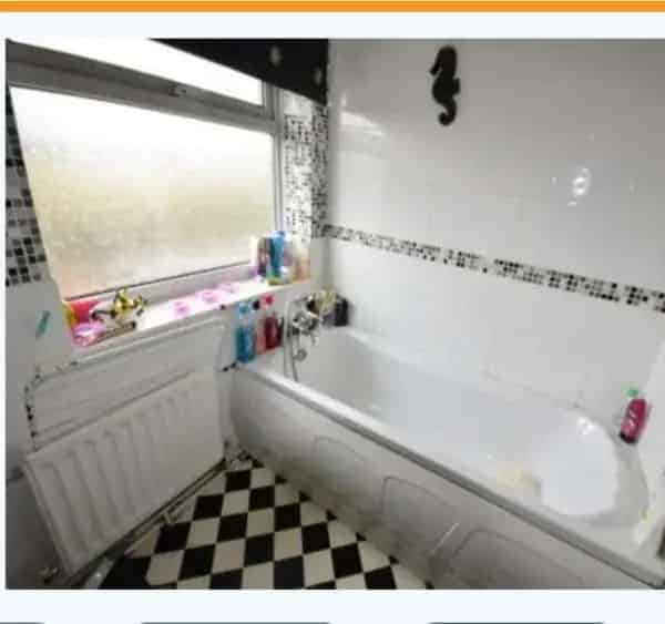 3 Bedroom House Near Bolton Royal Hospital