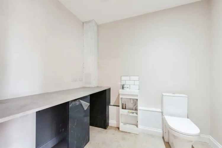 Two Double Bedrooms Ensuite Stunning Redevelopment Town Centre