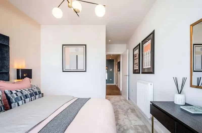 3 bed flat for sale