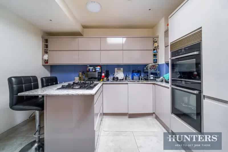 3 bedroom House
 For Sale 
Total Size: 1470 SQ FT