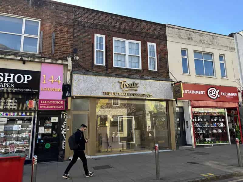 Shop Premises to Let Watford High Street