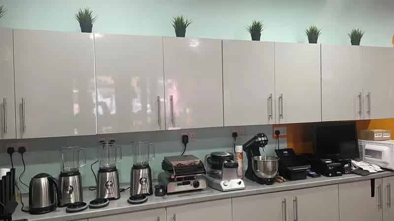 Glasgow Office Retail Unit 74 sq m New FRI Lease