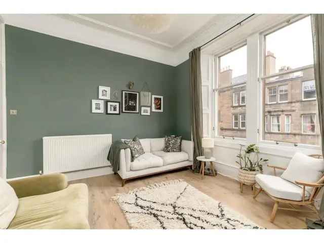 1 Bedroom Flat for Sale in Morningside