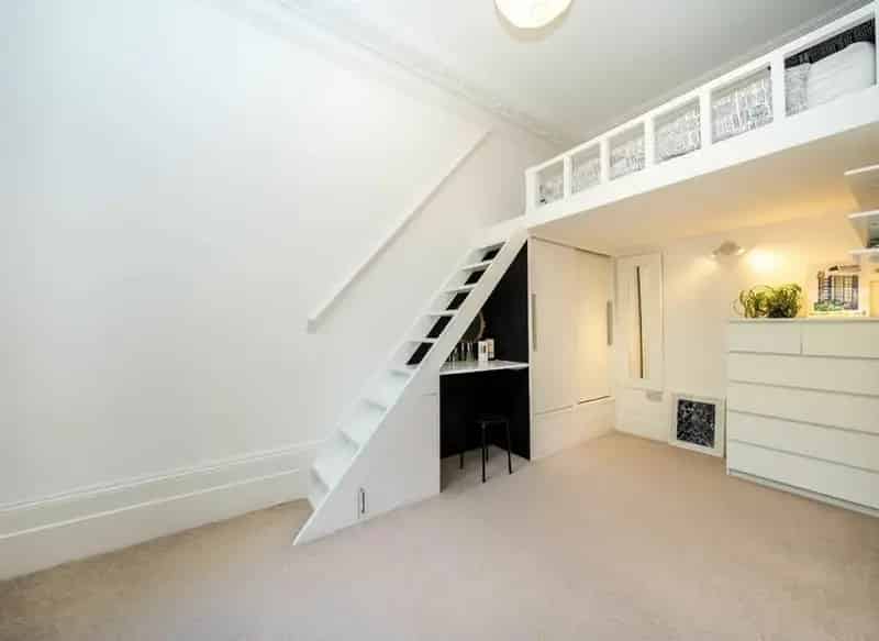 Victorian Conversion One Double Bedroom Apartment