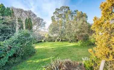 Bovey Tracey Development Site: Three Homes or Bespoke Dwelling