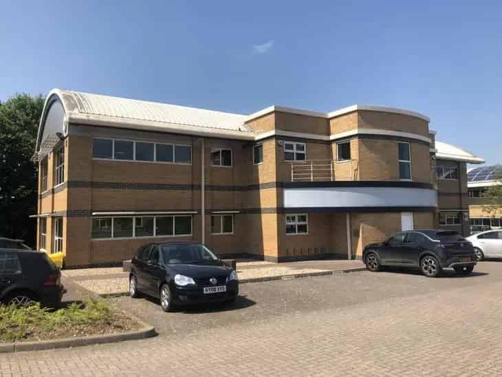 High-Quality Office Suites in Knowlhill Milton Keynes
