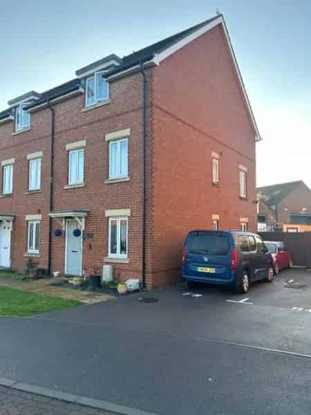 5-Bedroom House 3 Storey Huge Home