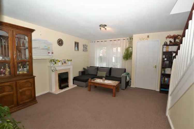 Semi-detached house For Sale in Newark and Sherwood, England