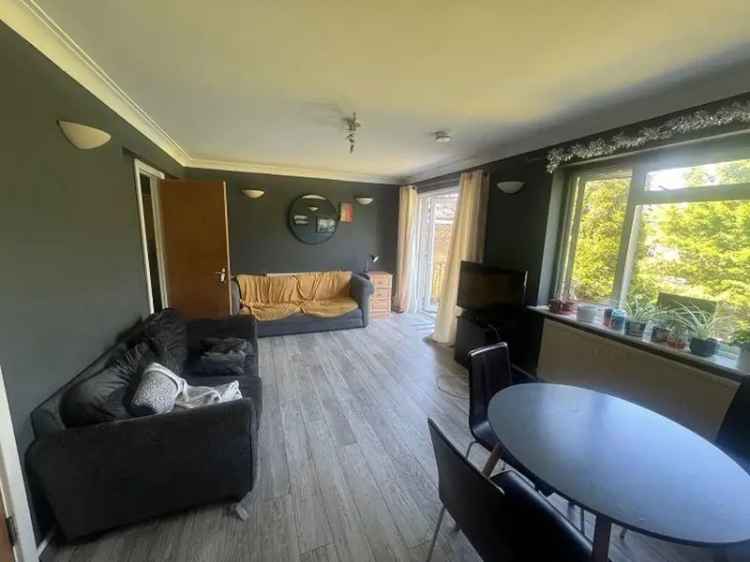 5 Bedroom Student House Near Universities