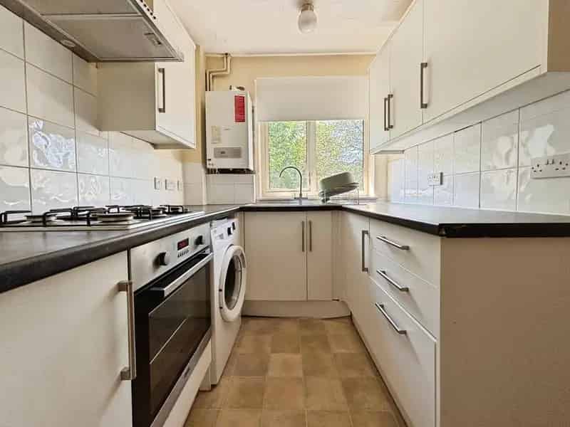 2 Bedroom Flat to Rent