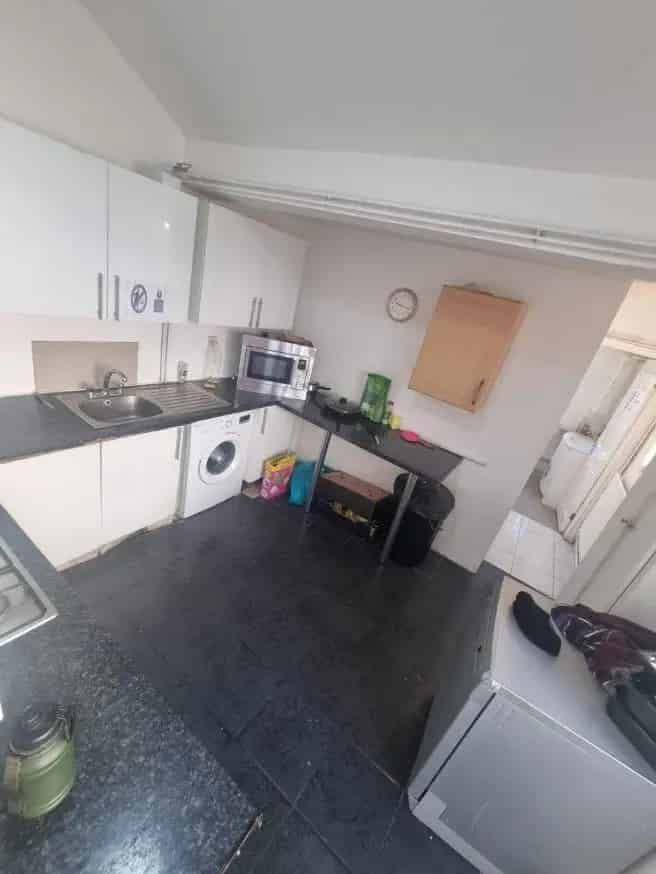 1 Bedroom House Share to Rent