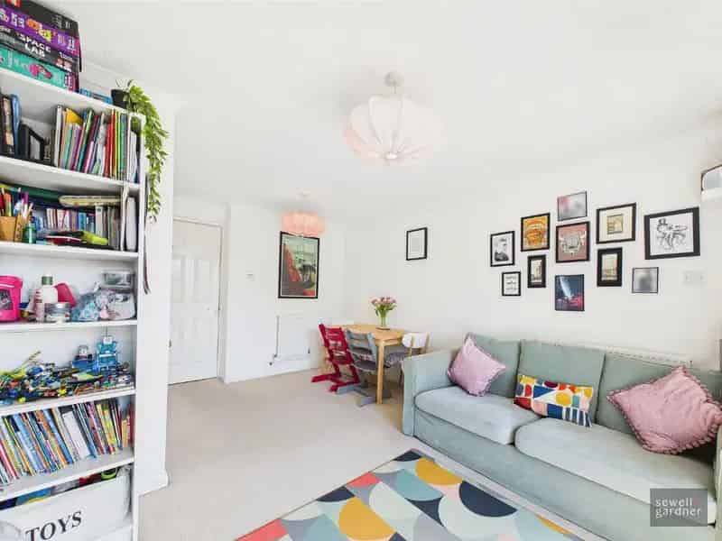 2 Bed House for Sale Rickmansworth