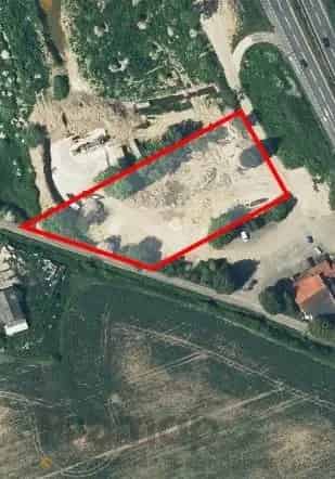 Industrial Ground Near A1-Baldock