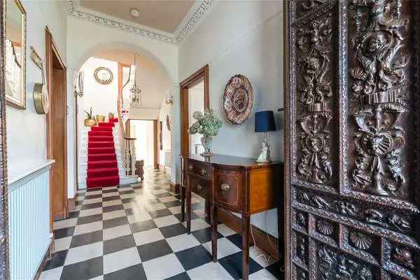 Kilarden: 20-Acre Home with Rhododendron Gardens and Elegant Family Accommodation