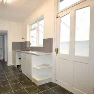 2 rooms house of 163 m² in Birmingham