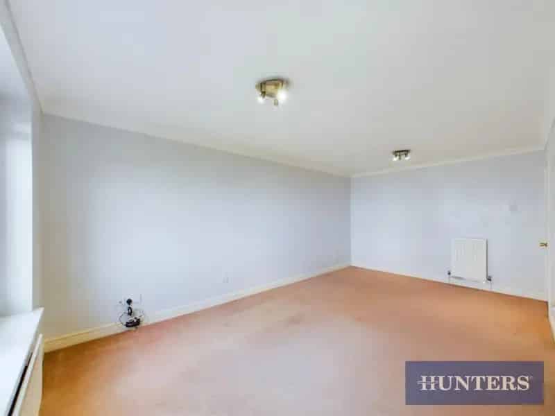 2 Bedroom Flat for Sale Stunning Sea Views Bridlington