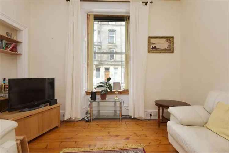 2 Bed Flat - Others with 1 Reception Room