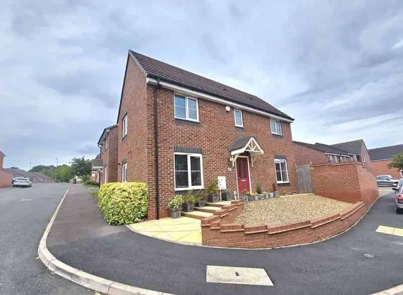 3 Bedroom End Terrace House For Sale Fore Meadows Estate