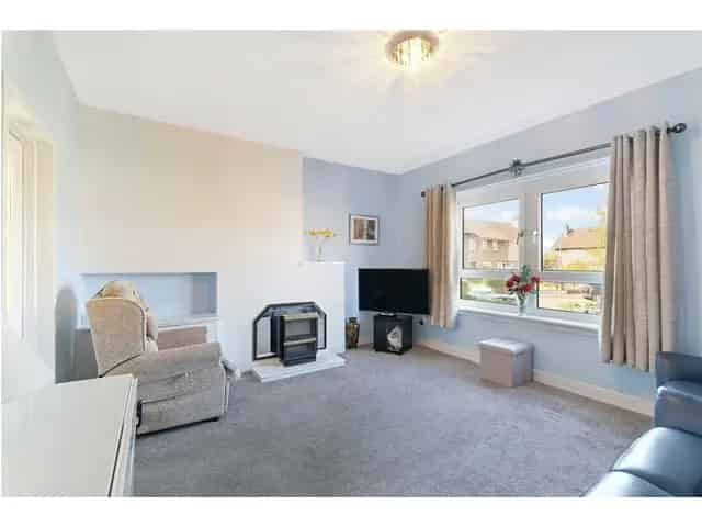 3 Bedroom Terraced House for Sale in Merrylee