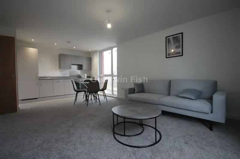 1 Bedroom Apartment Salford Near Manchester City Centre