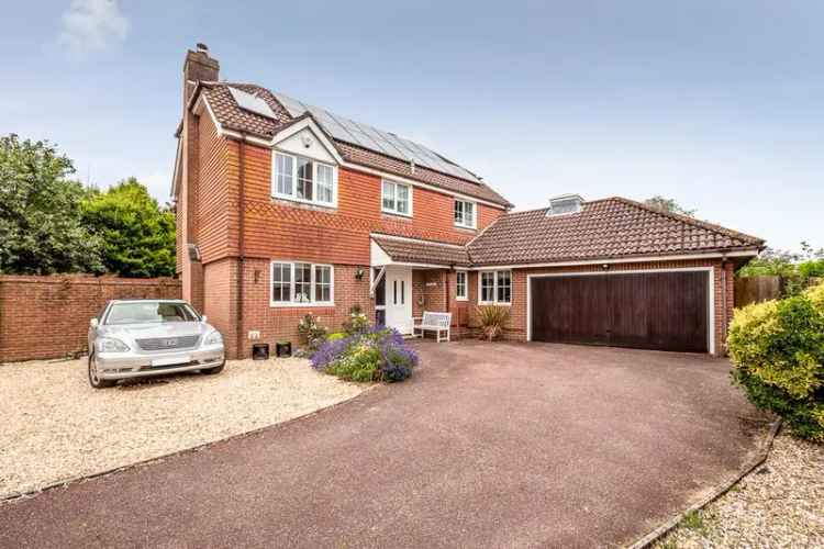 4 Bedroom Detached House For Sale in Exeter