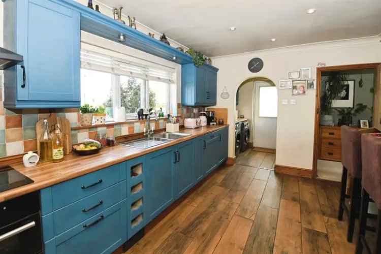 Four Bedroom Detached House in Frithville
