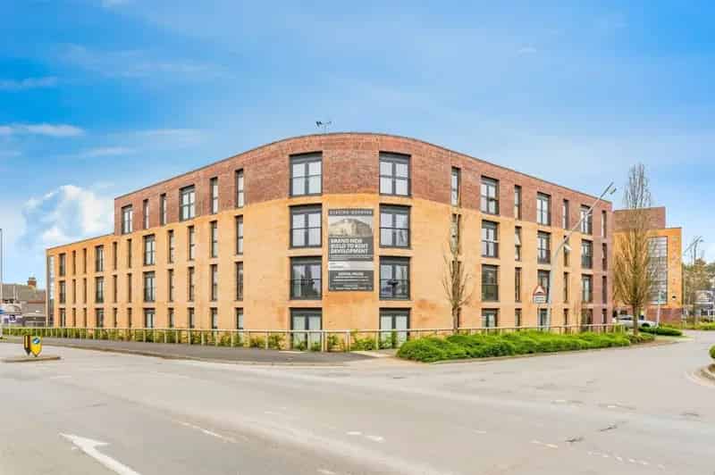 Two Bedroom Apartment in Bembridge House Corby