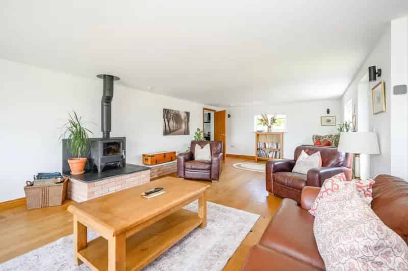 3 Bed Detached Barn Conversion with Annexe and 2.8 Acres