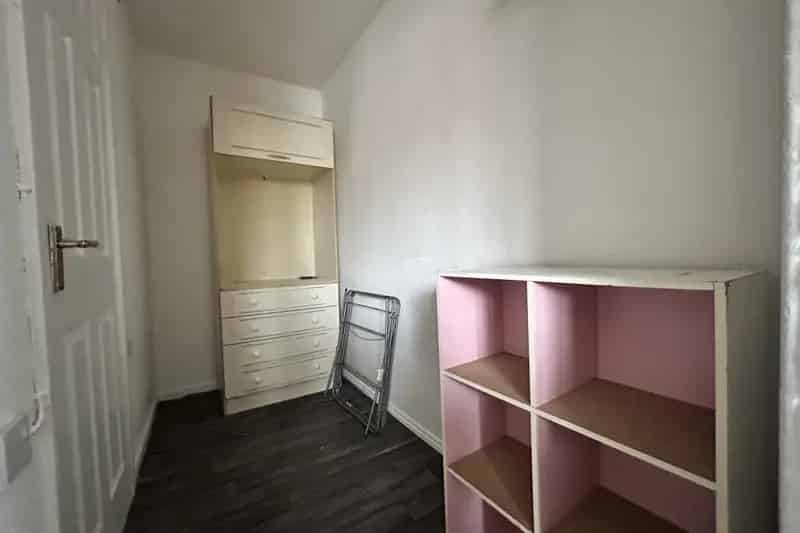 1 Bed Studio Flat Anstey Heights Zero Deposit Available