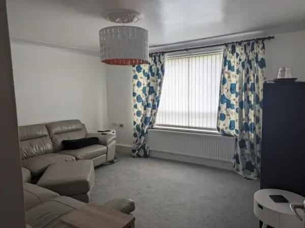 2 Bedroom Ground Floor Flat Near Pontefract West Yorkshire