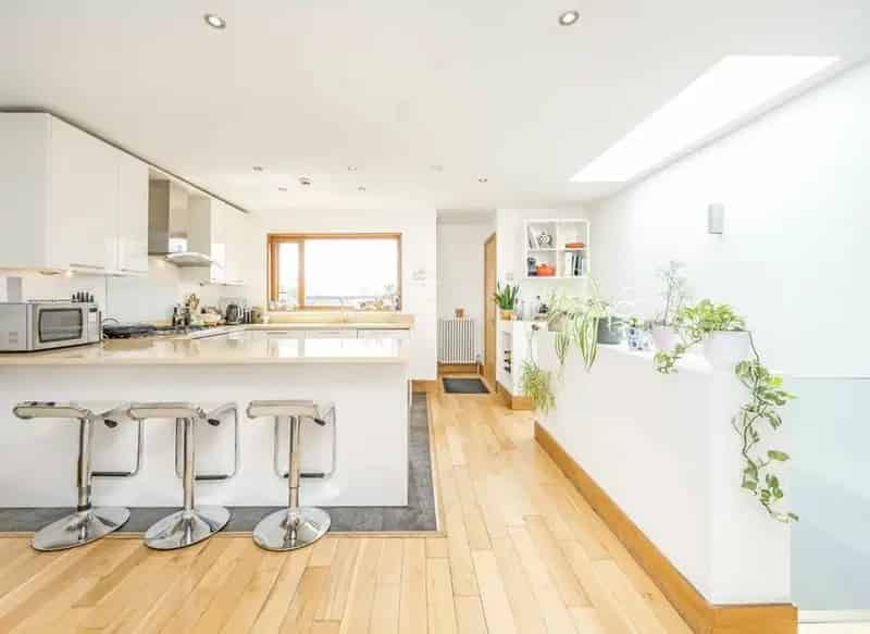 Four Bedroom Victorian Conversion Apartment Upper Street Angel