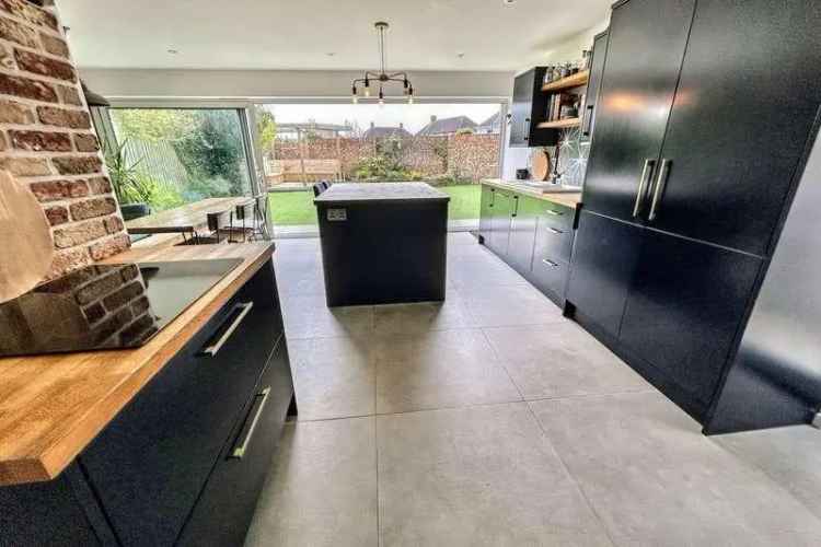 3 Bed House for Sale Wareham Extended Modern Family Home