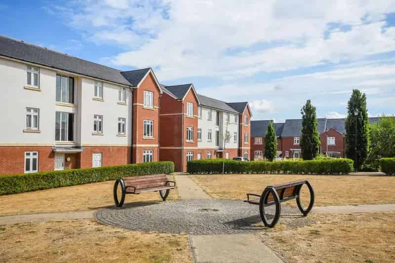 2 Bedroom Flat for Sale