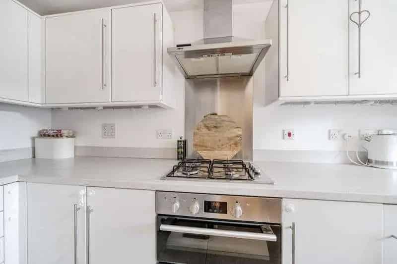 3 Bed Semi-Detached House for Sale Sun Park Development