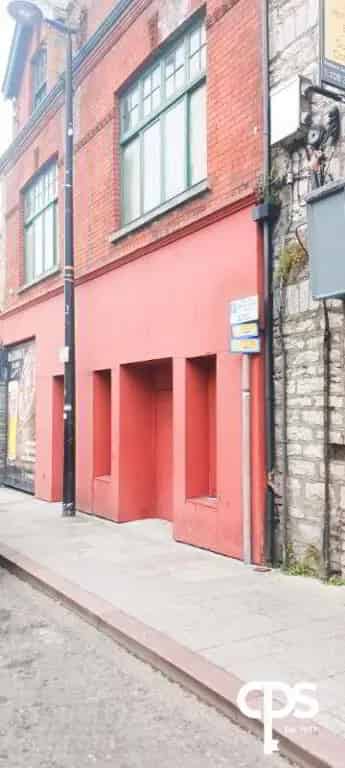 Ground Floor Commercial Unit To Let Armagh City Center 2000 sq ft